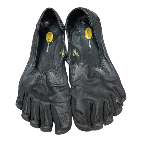 Vibram Fivefingers CVT-Leather Black Shoes - Picture 1 of 5